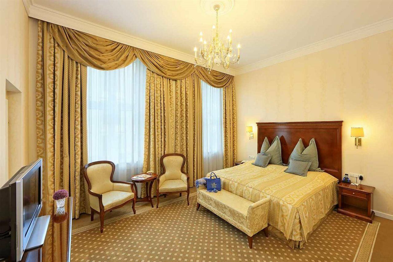 Hotel De France Wien Viena Exterior foto A room at the hotel